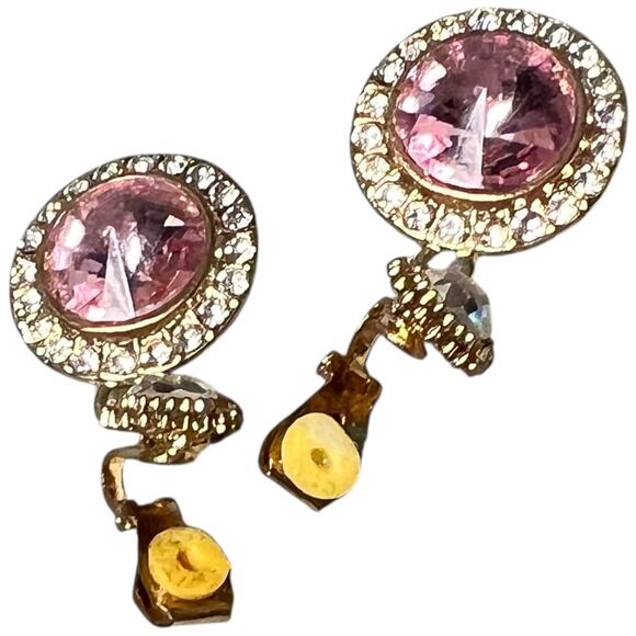 Vintage Pastel Pink Crystal Rhinestone Clip On Drop Earrings Gold Tone - Picture 3 of 7